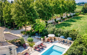 6 Bedroom Beautiful Home In Vallabregues